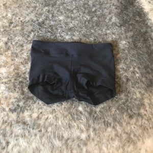 Katrna Chop Short